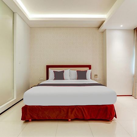 Collection O Legian Near Pantai Kuta Formerly Premium Legian ภายนอก รูปภาพ